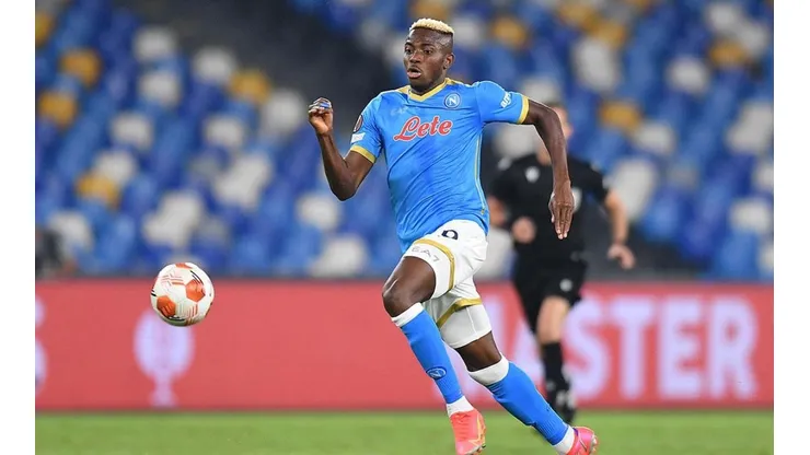 Osimhen en acción con Napoli.
