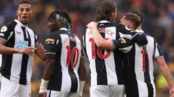 Newcastle cambia de dueños tras acuerdo entre fondo de inversión árabe y la Premier League.