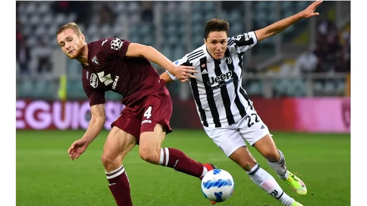 Juventus venció en el clásico a Torino en el Olímpico de Turín.