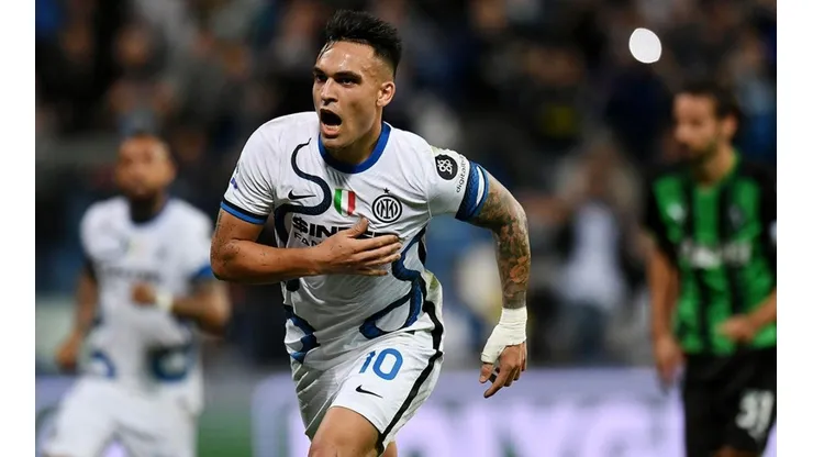 Festejo de gol de Lautaro Martínez.