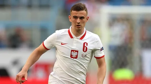 Kacper Kozlowski, la nueva joya polaca que se pelean entre Juventus y Milan.