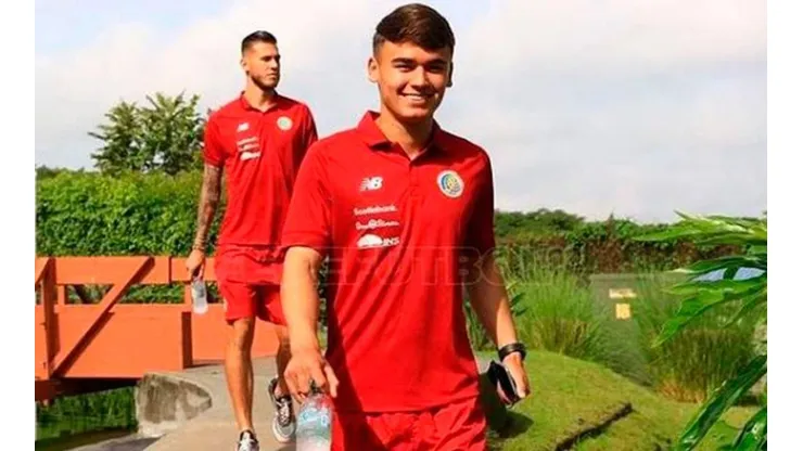 Ugalde con la selección de Costa Rica.