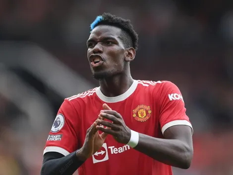 El peluquero de las figuras de la Premier League le hizo un peinado exótico a Paul Pogba