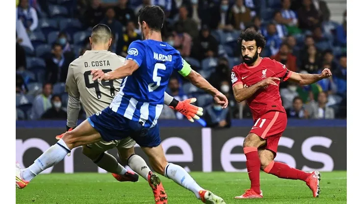 Uno de los goles de Liverpool sobre Porto.