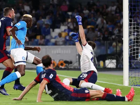 Victoria cómoda de Napoli para mantenerse en la punta