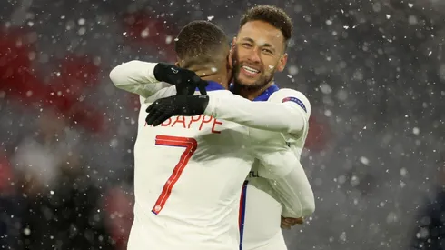 Neymar y Kylian Mbappé
