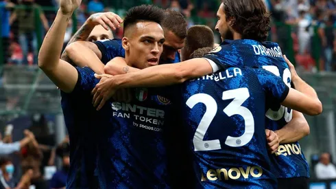 Festejo de gol de Lautaro Martínez.