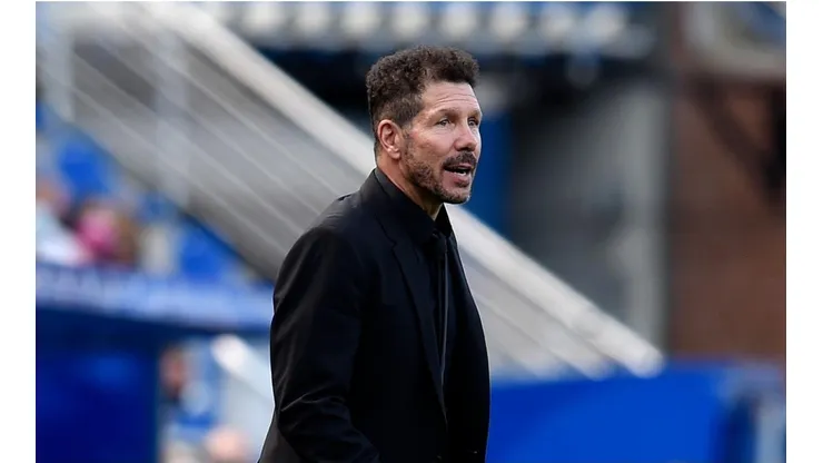 Diego Simeone, decepcionado por la mala actuación de Atlético de Madrid.