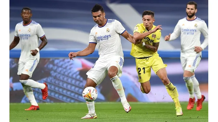 Real Madrid en acción de juego frente a Villarreal.