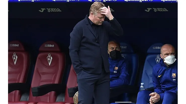 Ronald Koeman en dirección de Barcelona.