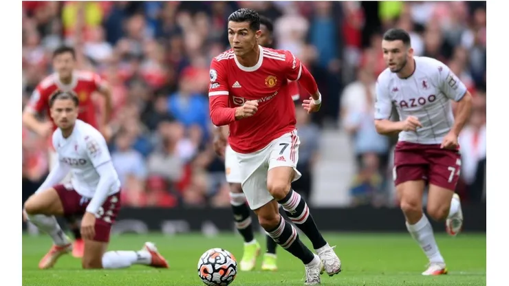 Cristiano Ronaldo las tuvo complicadas y Aston Villa triunfó.