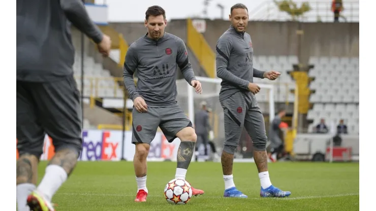 Lionel Messi y Neymar en un entrenamiento del PSG.