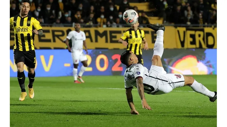 Momento del gol de Terans.