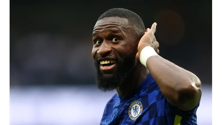 Antonio Rudiger, de gran presente en Chelsea.