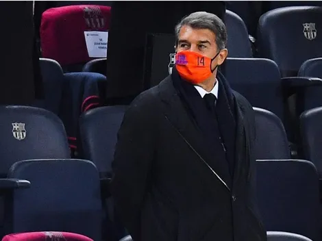 ¿Qué hacía Laporta mientras Koeman daba su comunicado?