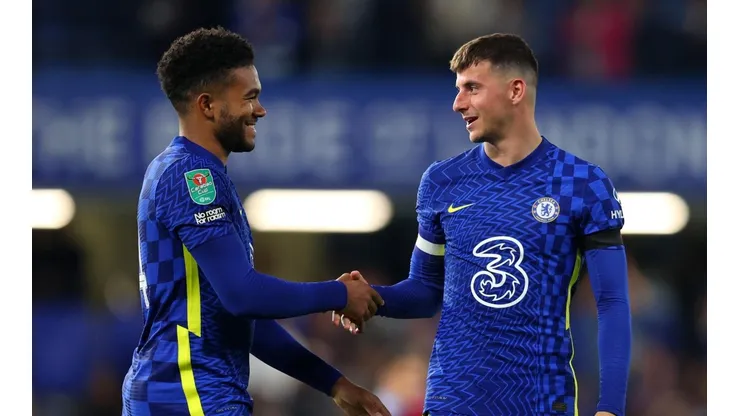 Reece James y Mason Mount en la victoria de Chelsea.