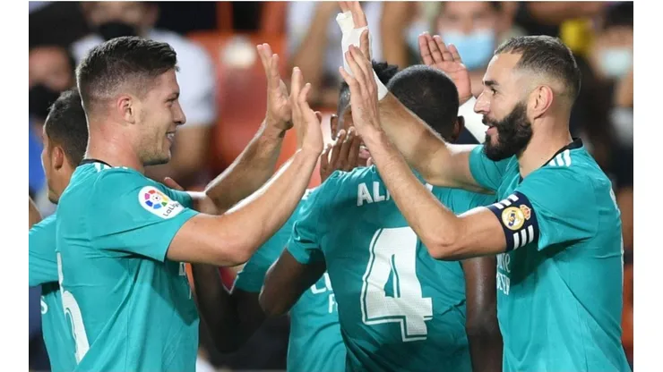 Karim Benzema y Luka Jovic, en el último partido entre Real Madrid y Valencia.