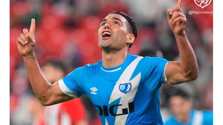 festejo de gol de Falcao García.