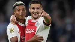 Festejo de gol de Ajax.