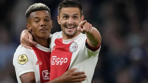 Festejo de gol de Ajax.