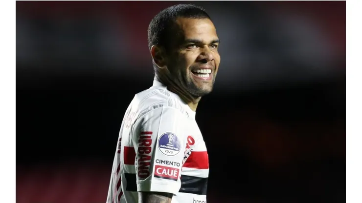Dani Alves todavía no tiene definido su nuevo equipo.