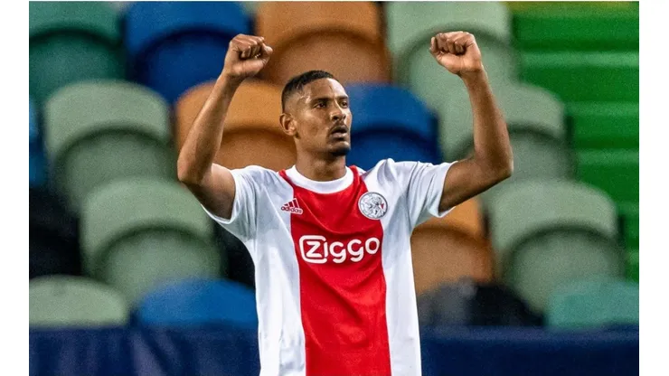 Sébastien Haller, cuatro goles y figura total de la primera fecha de Champions League.