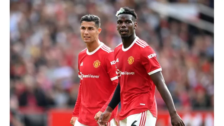 Paul Pogba junto a Cristiano Ronaldo.