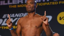 Silva se despachó un impresionante KO.