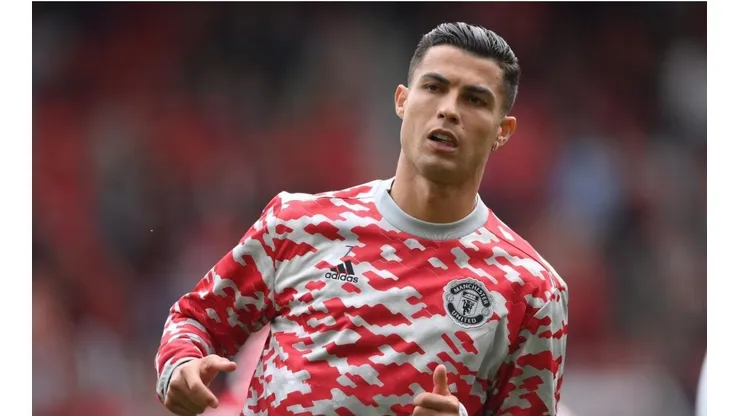 Cristiano Ronaldo fue recibido con una ovación en Old Trafford.