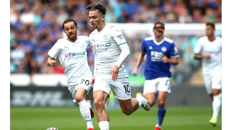 Manchester City en acción de juego ante Leicester.