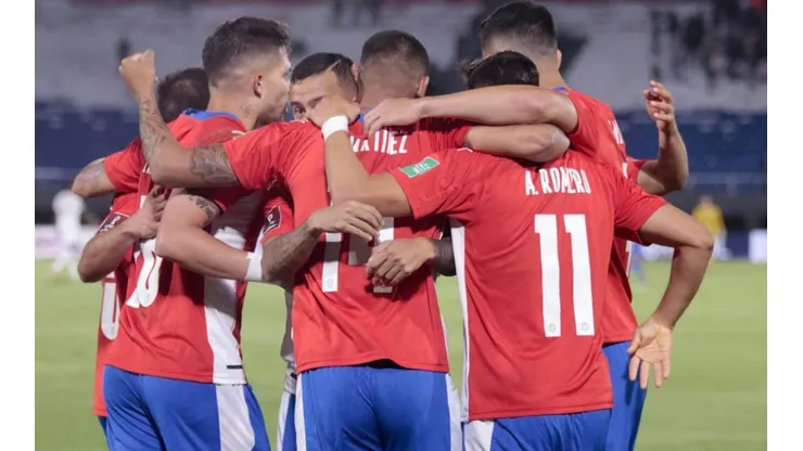 Festejo de gol de Paraguay.