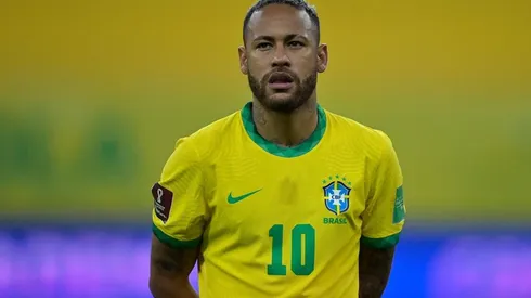 Neymar en partido ante Perú.