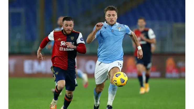 Nahitan Nández y Ciro Inmobile en la Serie A.