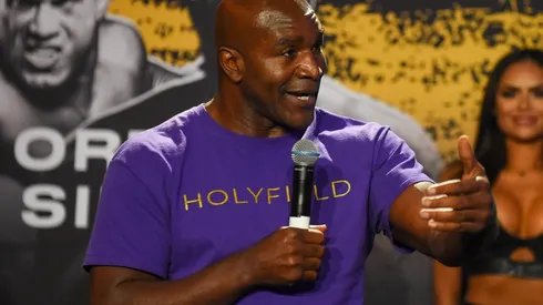 Holyfield le dejó un recado a Belfort
