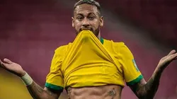 Neymar en festejo de gol con Brasil.