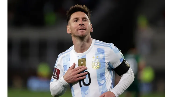 Con un doblete ante Bolivia, Lionel Messi sube en la tabla de goleadores.