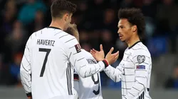 Kai Havertz y Leroy Sané festejando en la goleada.