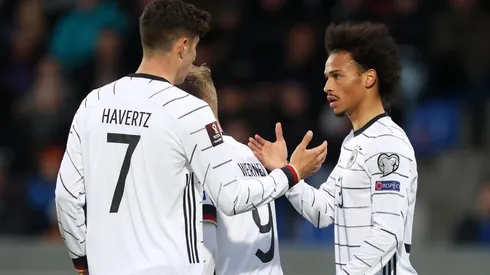 Kai Havertz y Leroy Sané festejando en la goleada.