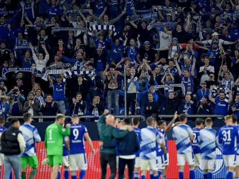 Los hinchas del Schalke evitan un polémico fichaje a base de protestas