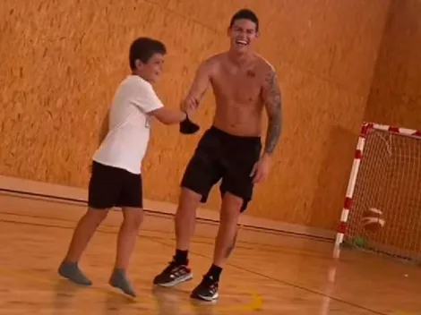 James Rodríguez reapareció en un entrenamiento de baloncesto para niños