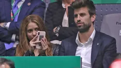 Shakira y Gerard Piqué compartiendo en el tenis.