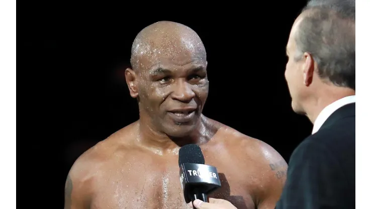 Tyson dijo que regresa ante Lennox Lewis.
