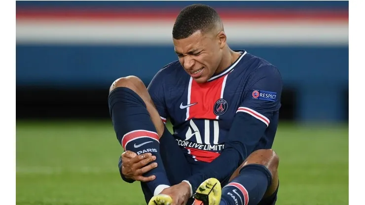 Kylian Mbappé, lesionado tras venir de la selección de Francia.