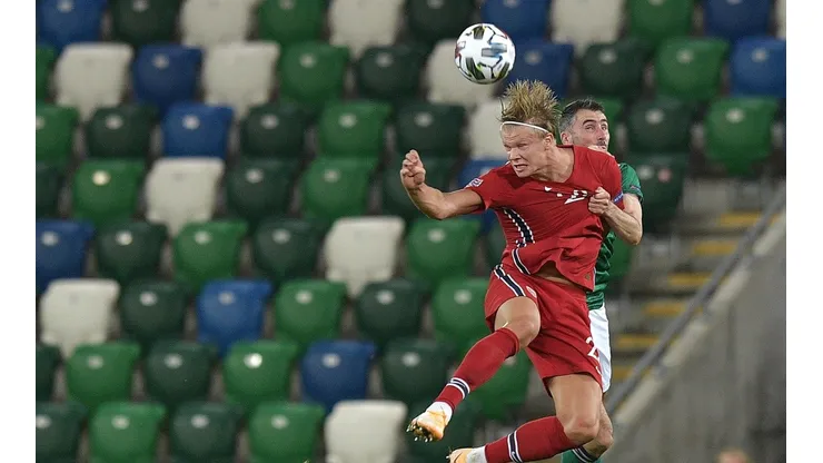 Erling Haaland, la máquina de anotar que tiene Noruega.