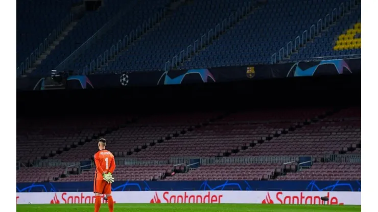 Camp Nou durante un encuentro de Champions League.