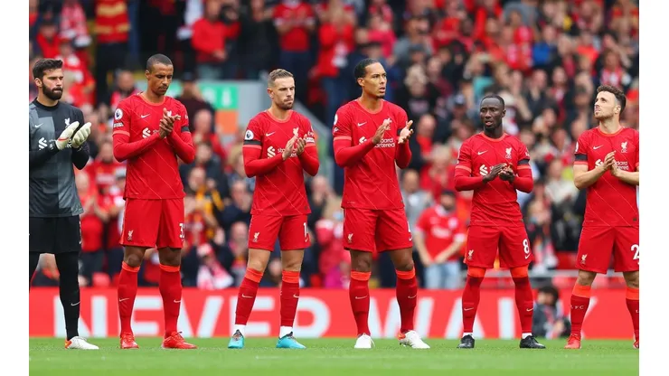 El plantel de Liverpool.