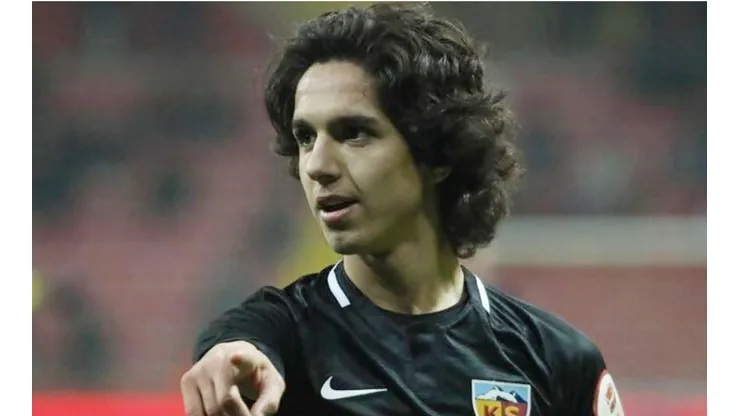 Emre Demir, la joya de Turquía que Barcelona busca fichar.