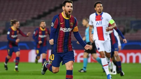 Lionel Messi celebra un con Barcelona al PSG.