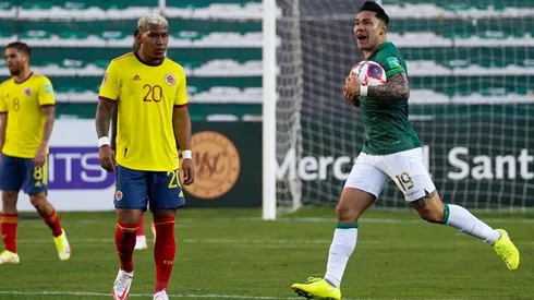 Momentos del partido de Colombia y Bolivia.