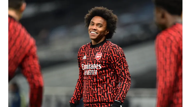 Willian regresó a Brasil para vestir los colores de Corinthians.